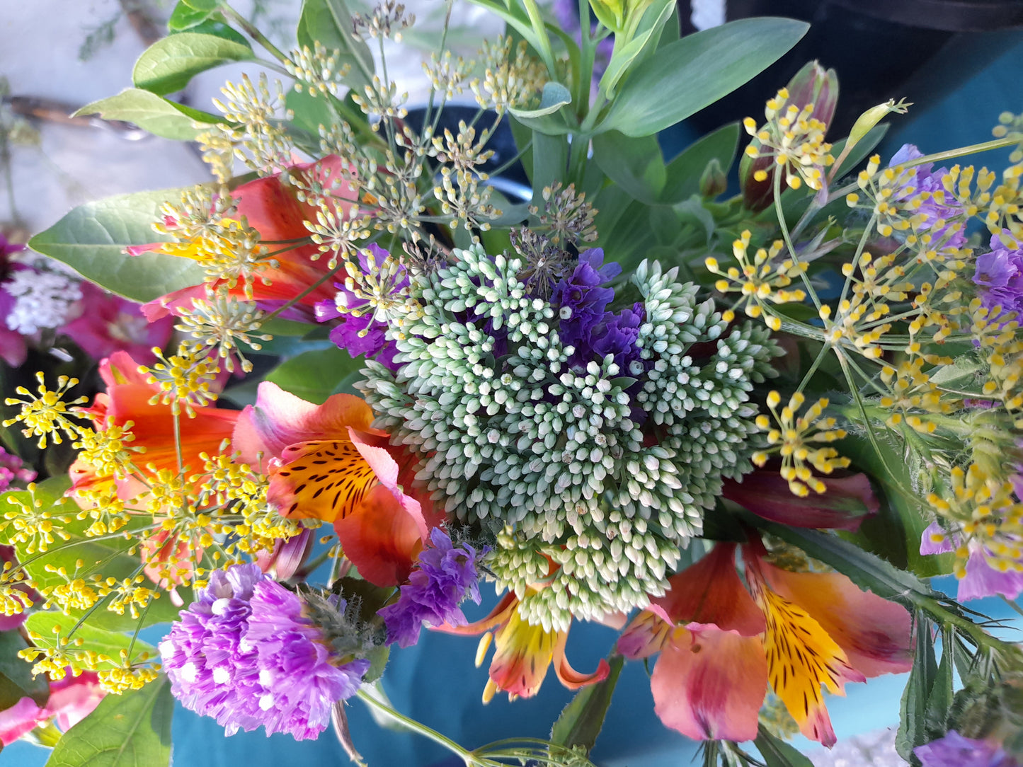 Hand-Tied Seasonal Flowers - Best of the Cutting Garden